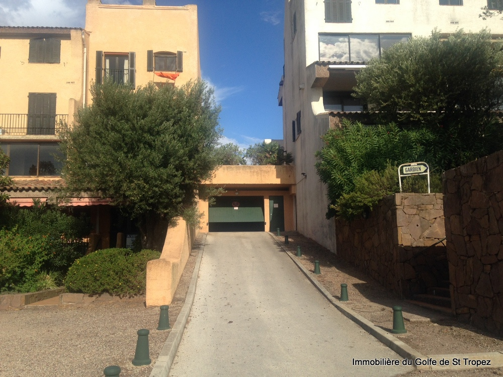 Parking De La Galiote Mers Les Bains
