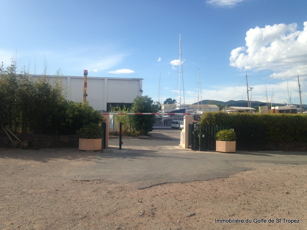 Parking De La Galiote Mers Les Bains